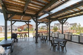Pavilion with bbq grills, griddle and charcoal grill